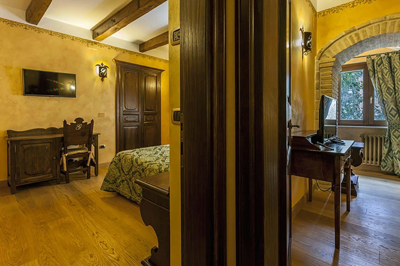 Hotel Guerrinuccio 切拉诺 外观 照片