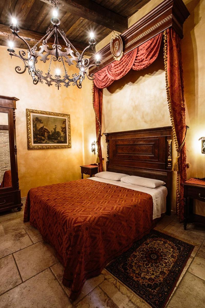 Hotel Guerrinuccio 切拉诺 外观 照片