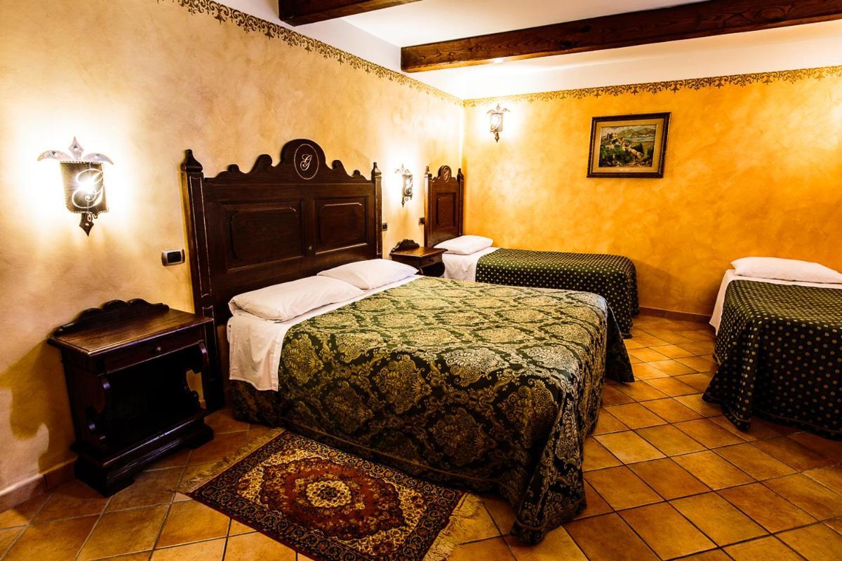 Hotel Guerrinuccio 切拉诺 外观 照片